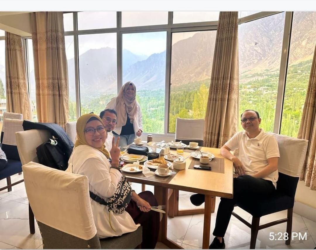 Hilltop Hotel, Hunza Karimabad  Esterno foto
