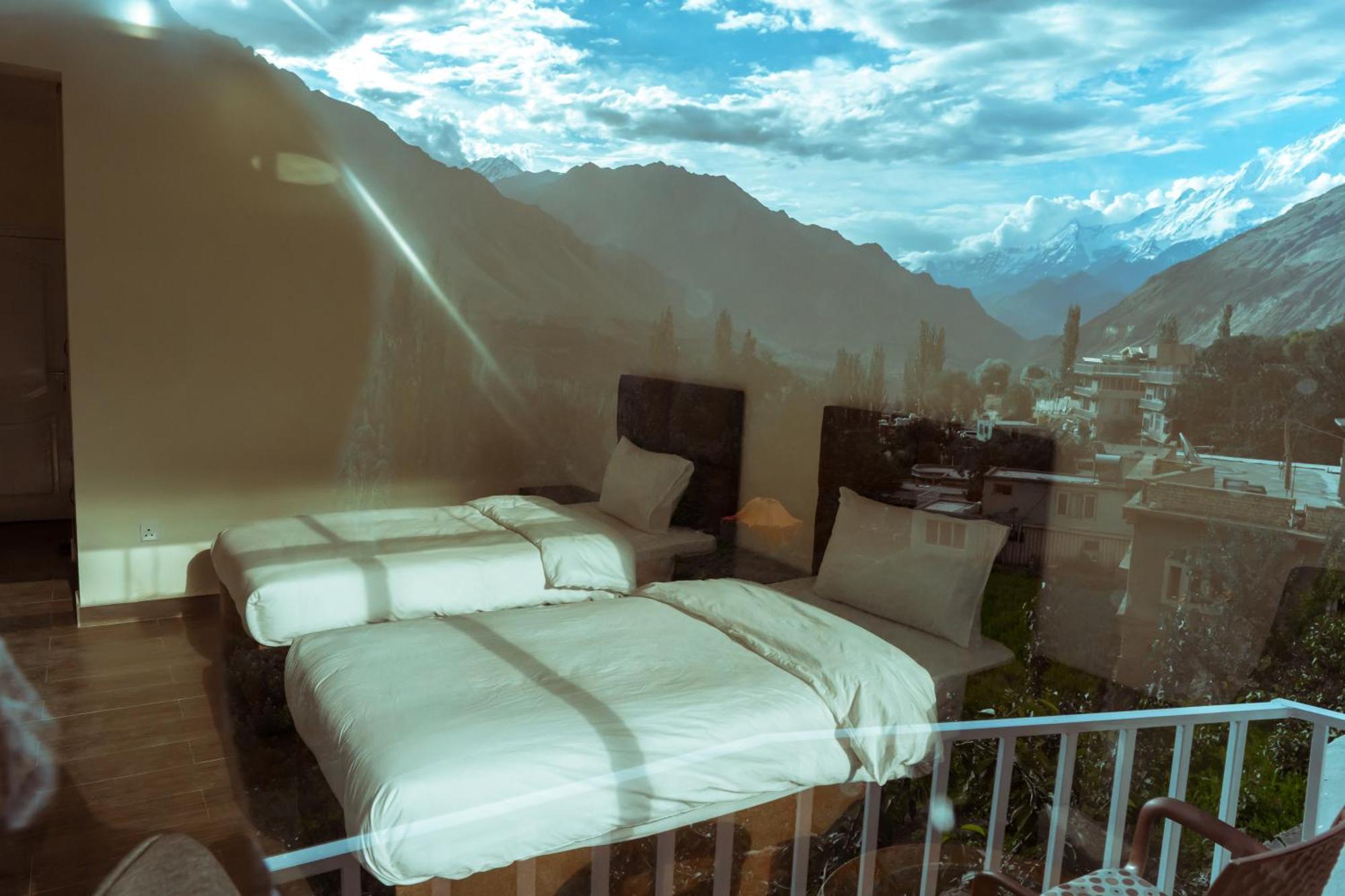 Hilltop Hotel, Hunza Karimabad  Esterno foto